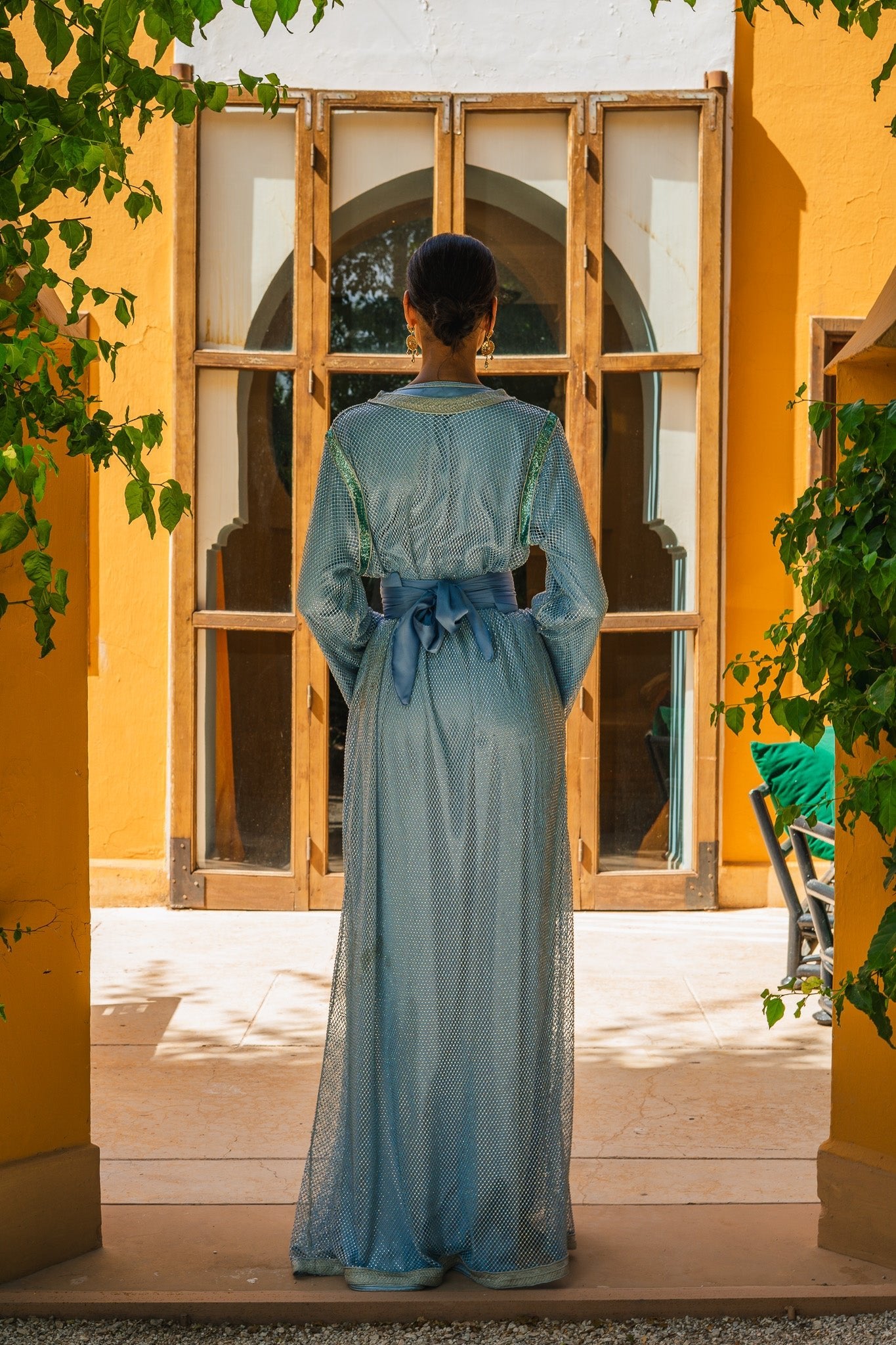 Dhiya | Takchita bleue - Caftans modernes - MAYANE COUTURE