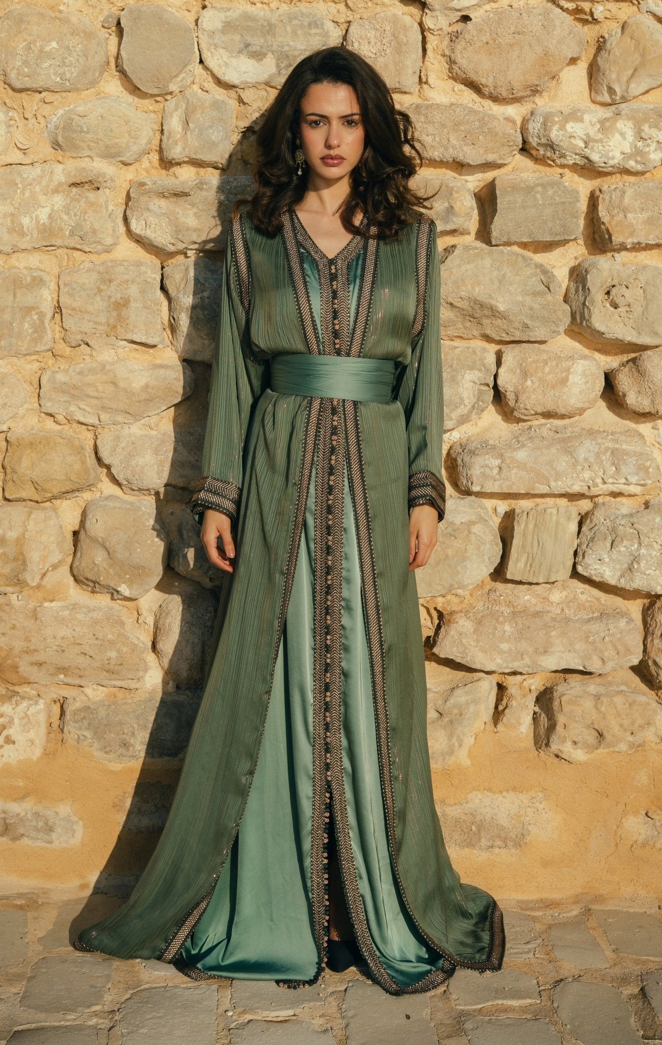 Ahlem | Takchita vert nuit - Caftans modernes - MAYANE COUTURE