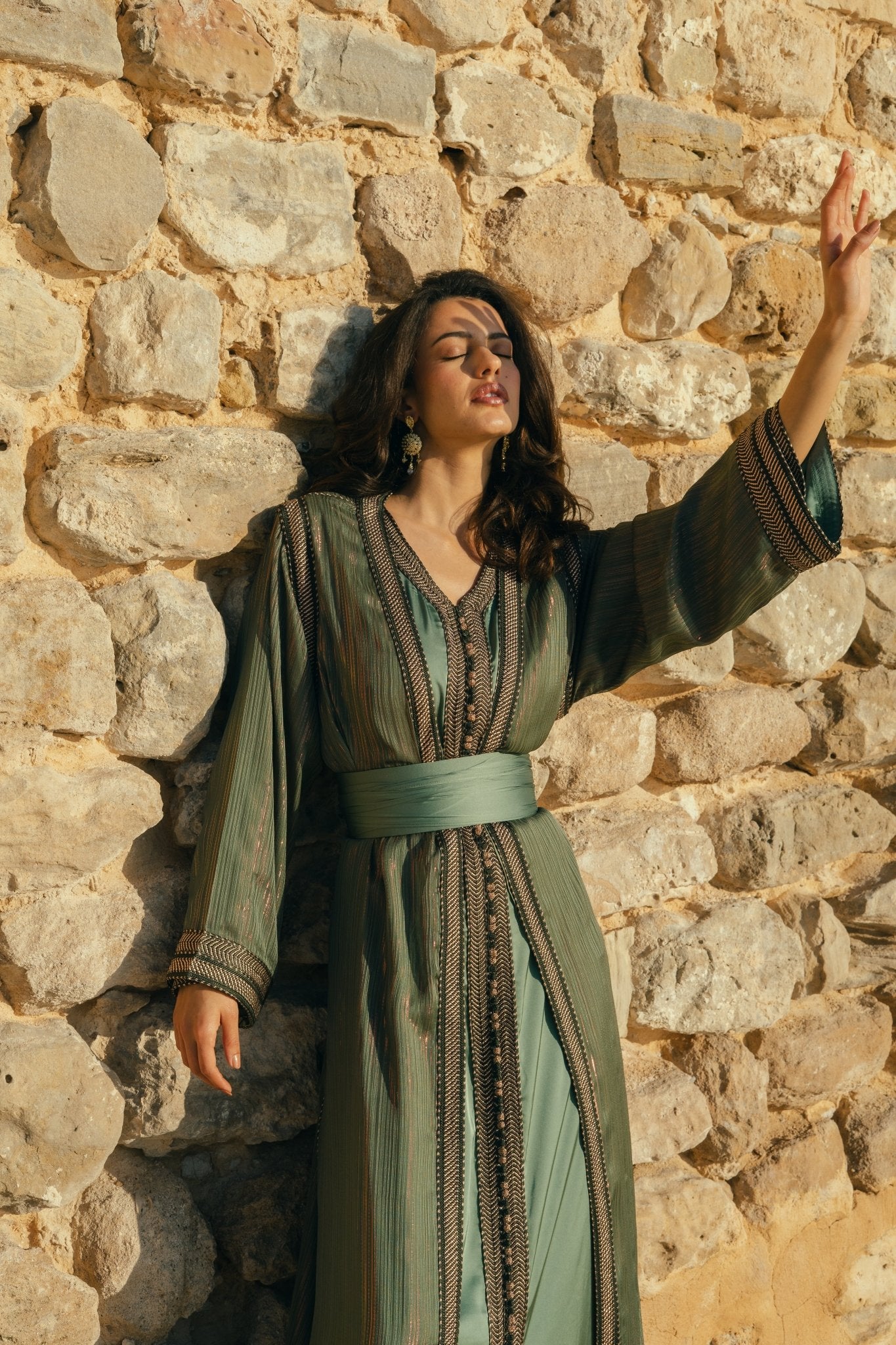Ahlem | Takchita vert nuit - Caftans modernes - MAYANE COUTURE