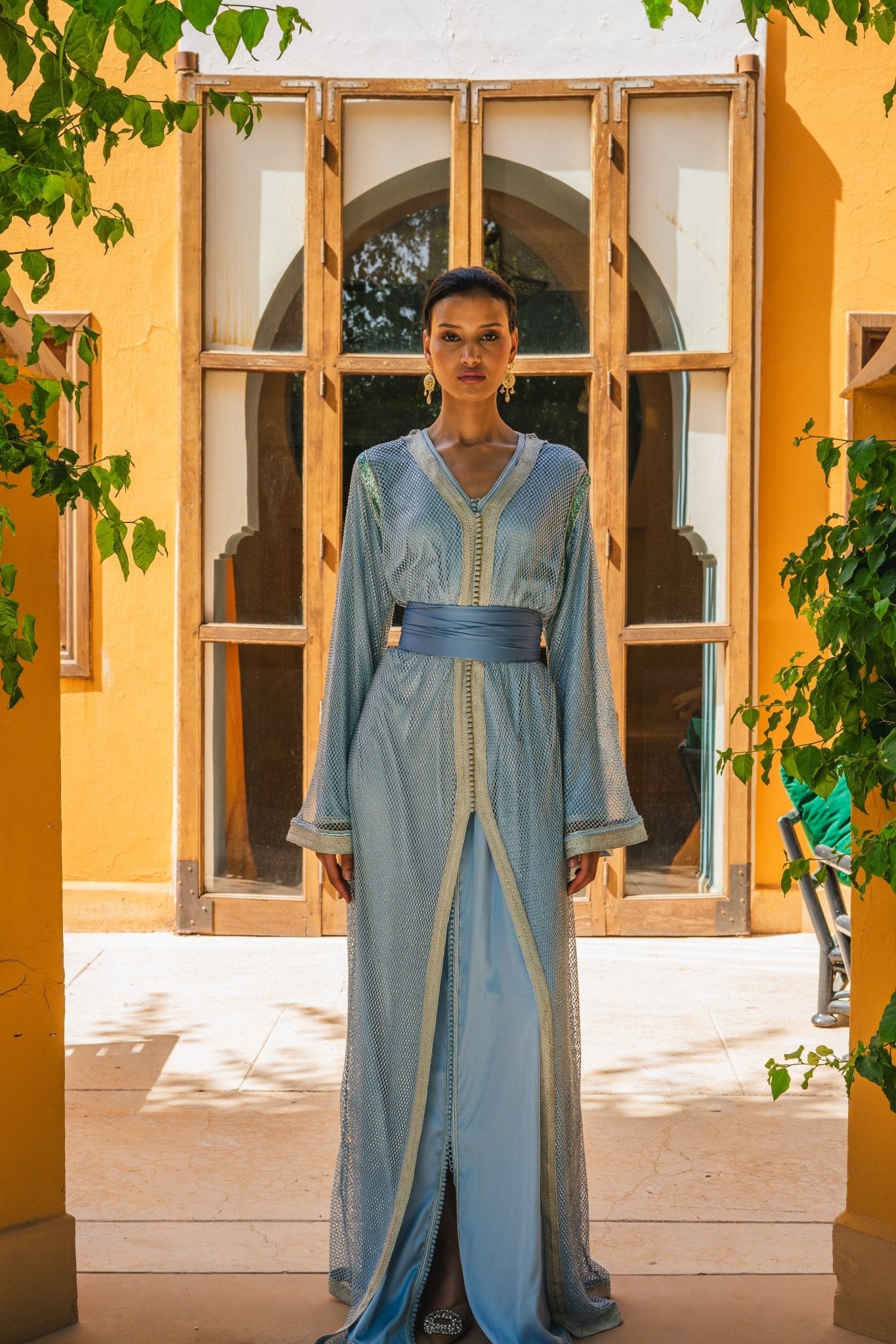 Dhiya | Takchita bleue - Caftans modernes - MAYANE COUTURE