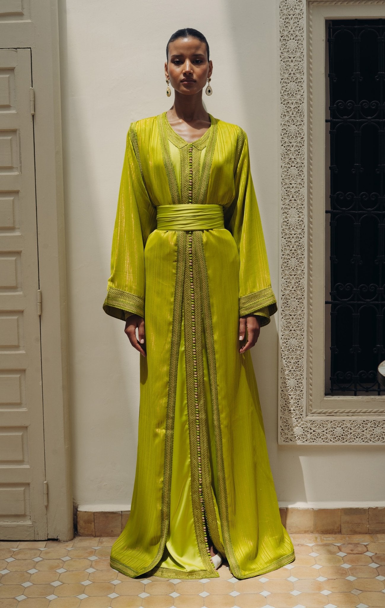 Ahlem | Takchita verte irisée - Caftans modernes - MAYANE COUTURE