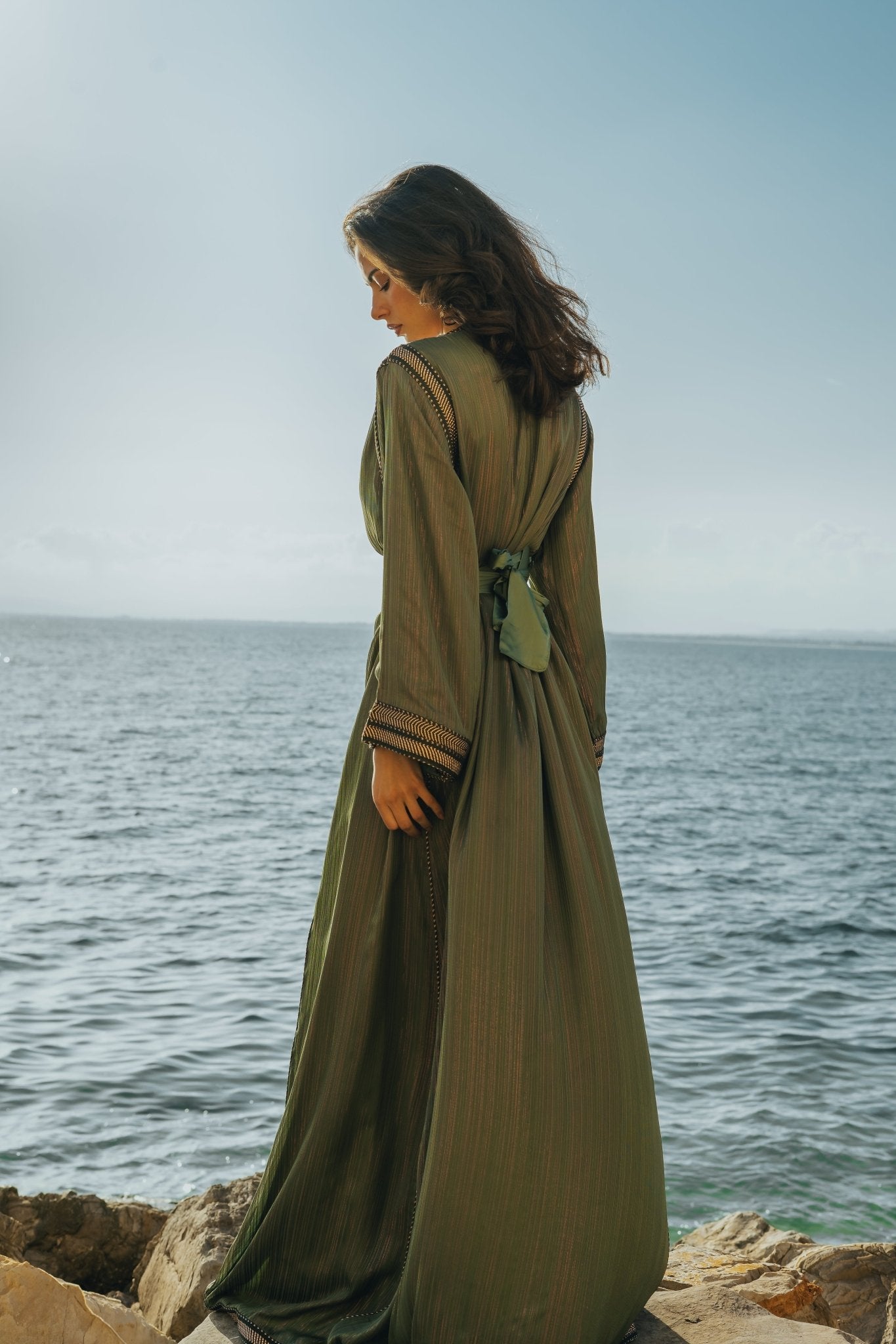 Ahlem | Takchita vert nuit - Caftans modernes - MAYANE COUTURE